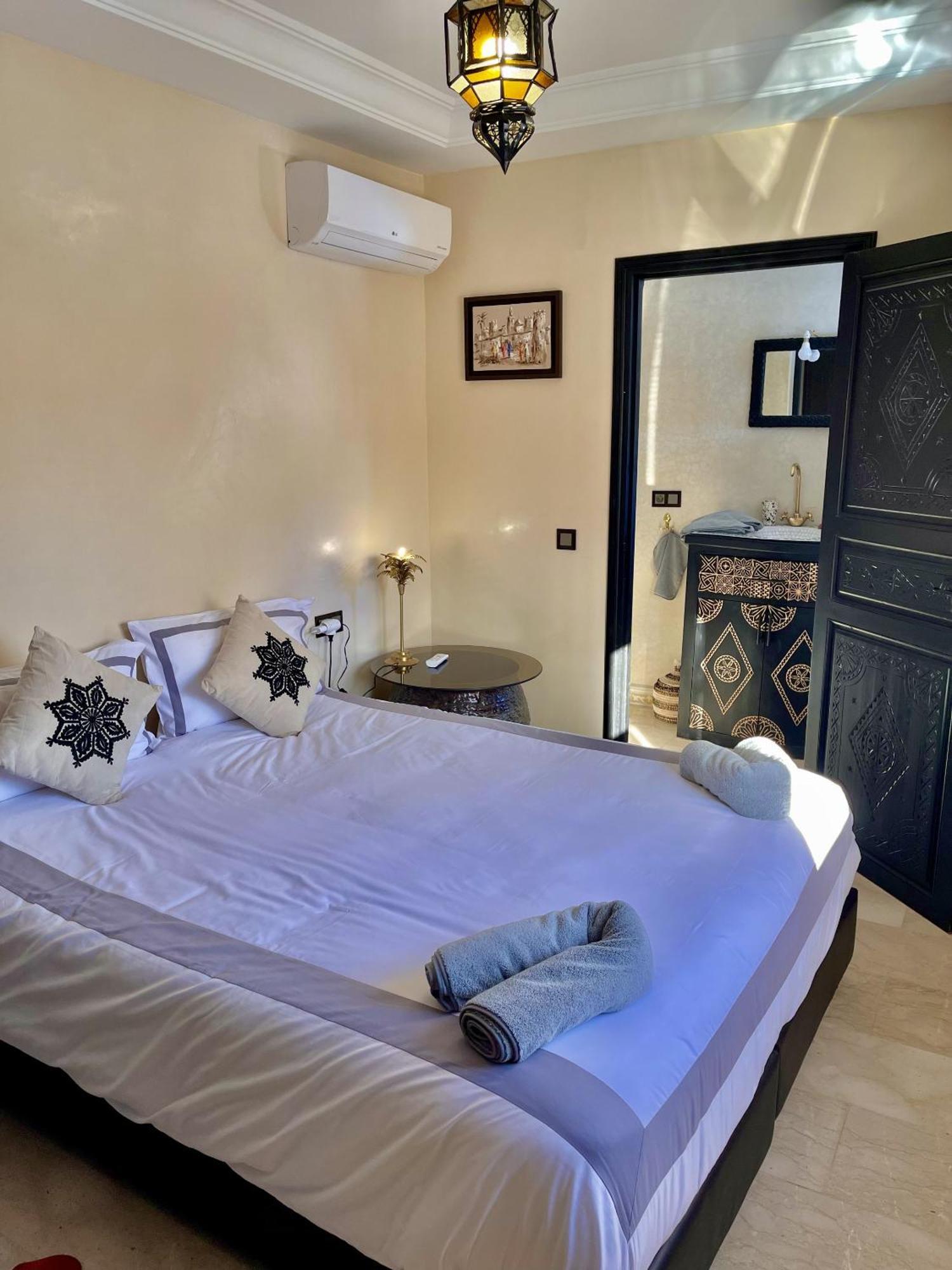 Riad Ta'Achchaqa Marrakesh Extérieur photo